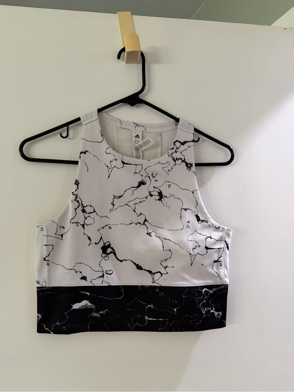 Adidas size medium Marble Print High-Neck Crop Tank - Black & White